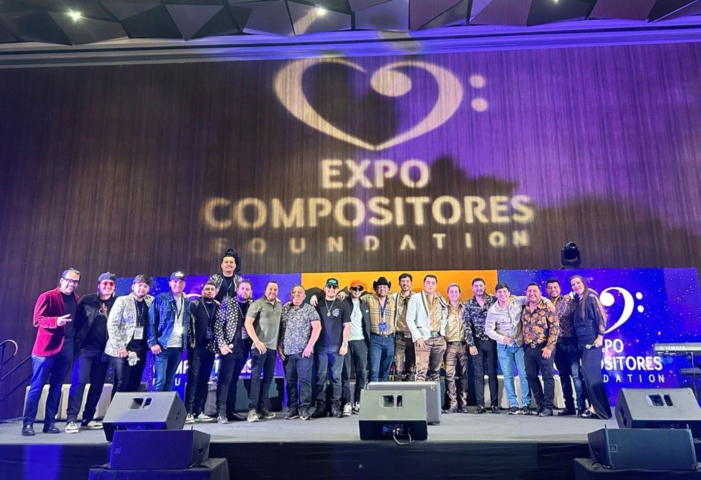 Comunidad en el escenario